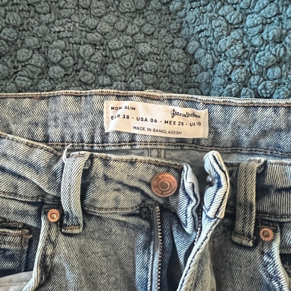 Stradivarius Mom Jeans size 28 - Picture 2 of 3